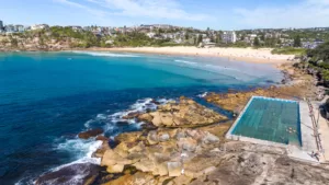 Freshwater beach with its rockpool